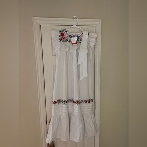 Mi Golondrina Reina Blanca Dress Size Small ❤️